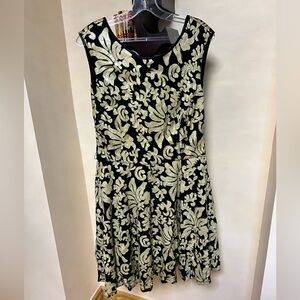 Betsy & Adam Gold Sequin Dress size 14